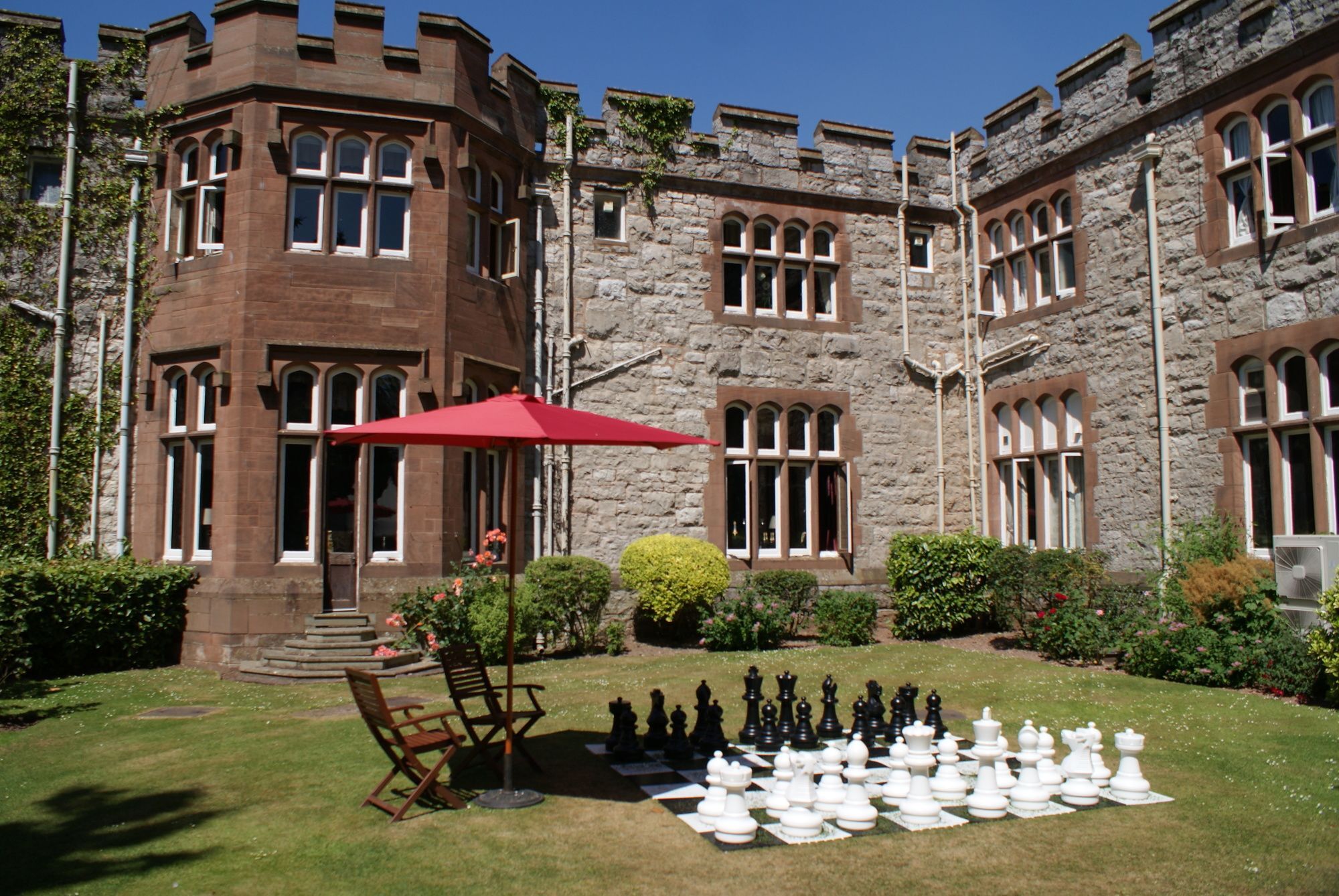 Ruthin Castle Hotel And Spa Exterior foto