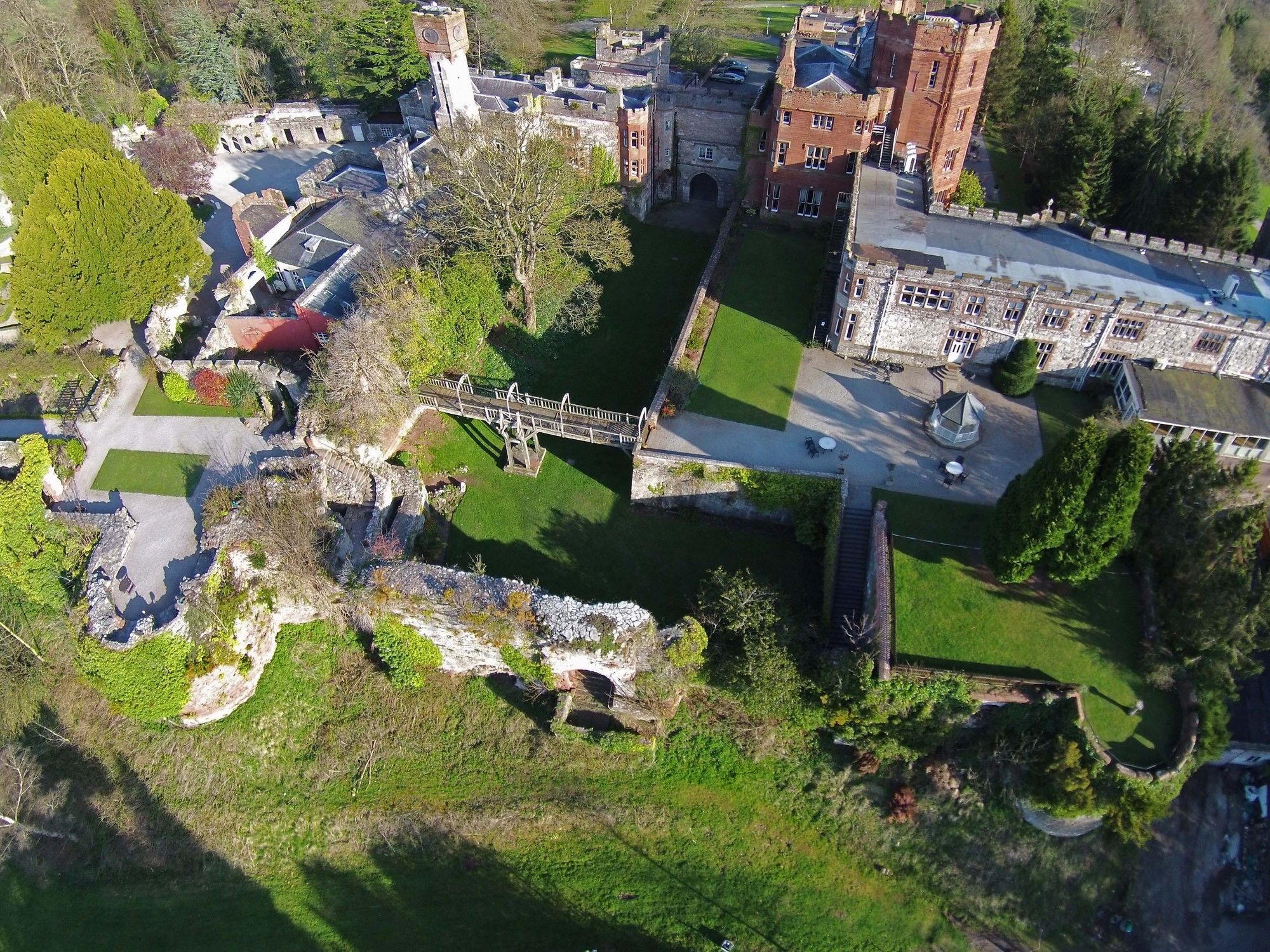 Ruthin Castle Hotel And Spa Exterior foto