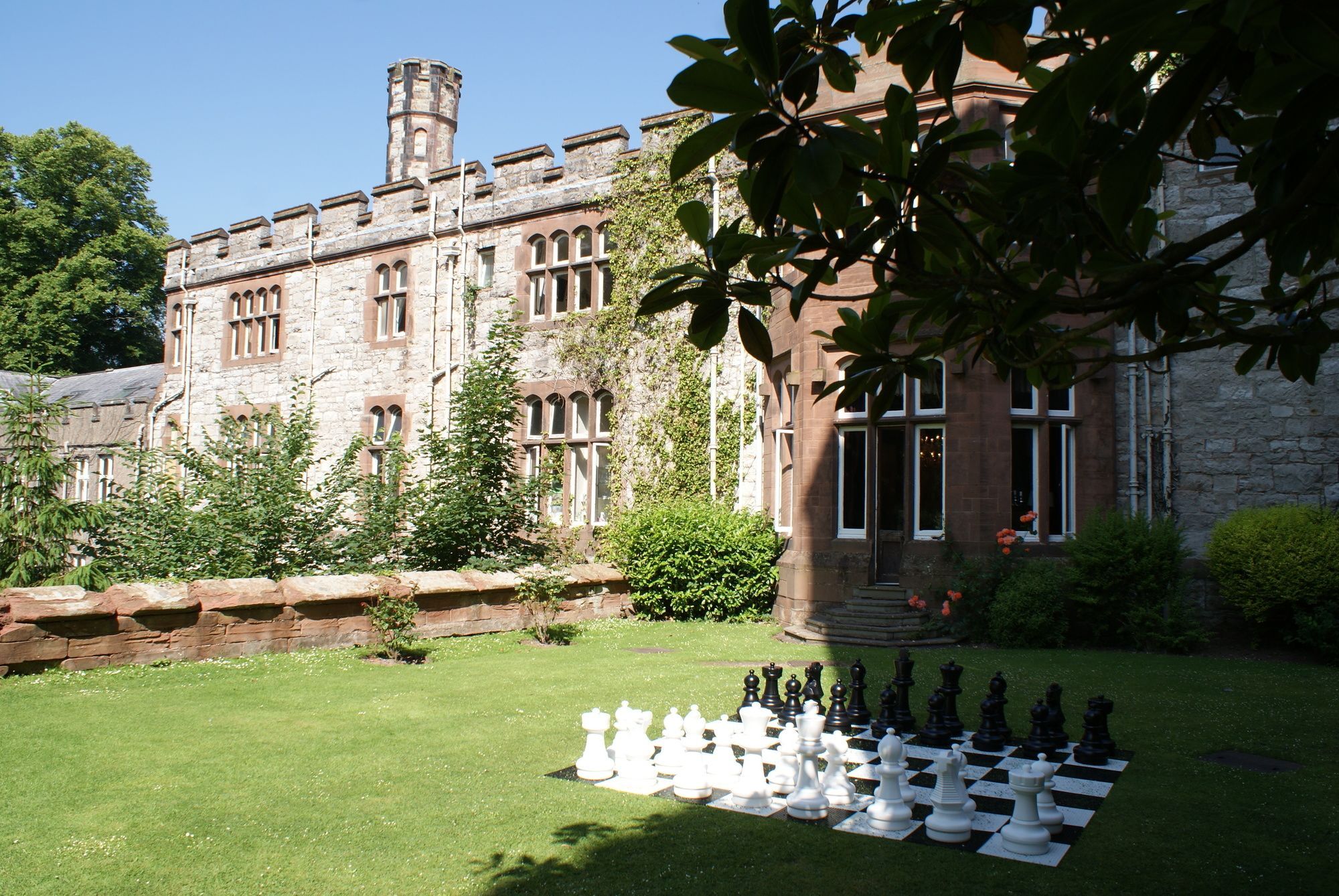 Ruthin Castle Hotel And Spa Exterior foto